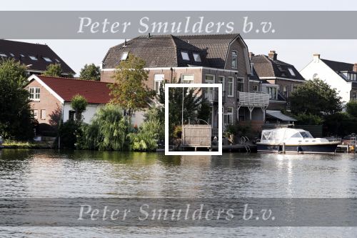 Weesp 4 juli 2018
Sara Kroos haar huis / huizen (de 2 linker) aan de vecht in Weesp