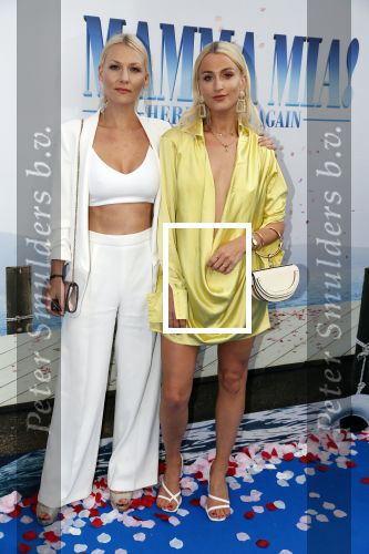 Amsterdam 17 juli 2018
Premiere Mamma mia in Tuschinski. Susanna Klibansky met een vriendin