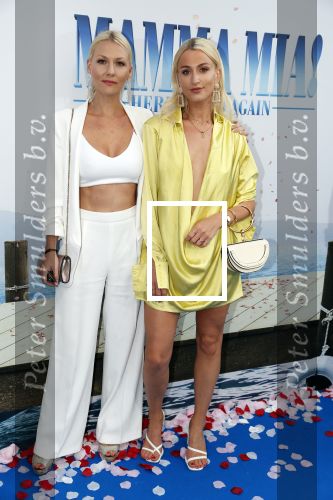 Amsterdam 17 juli 2018
Premiere Mamma mia in Tuschinski. Susanna Klibansky met een vriendin