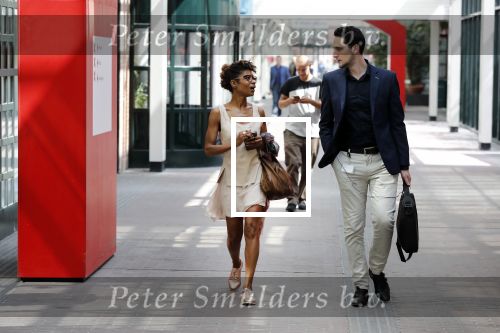 Amsterdam 12 juli 2018
Sylvana Simons loopt met collega door de stopera.