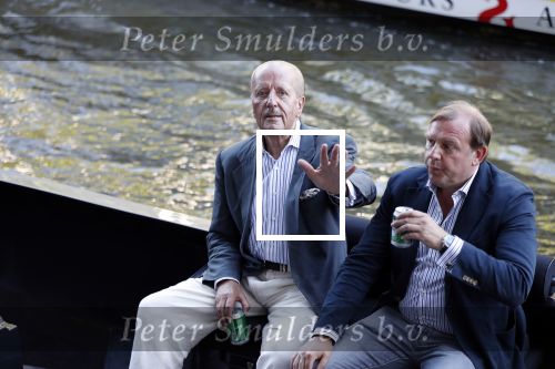 Amsterdam 29 juni 2018
Forum voor Democratie van Thierry Baudet varen met relaties door de grachten van Amsterdam . oa aanwezig Matthijs Albers Jort kelder (met eigen boot) Alwien Tulner Mat Herben Theo Hiddema en Ebru Umar.