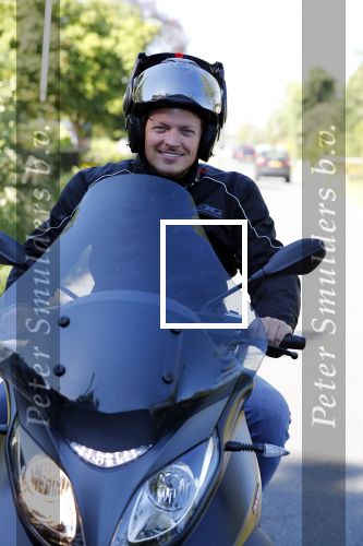 Vinkeveen 29 juni 2018
Thomas Berge op zijn nieuwe MP3 piaggio motor.