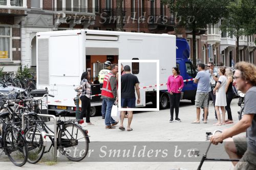 Amsterdam 6 juli 2019
In de v Eeghenstraat is er een bom af gegaan. Leco v Zadelhoff woont er bijna naast.