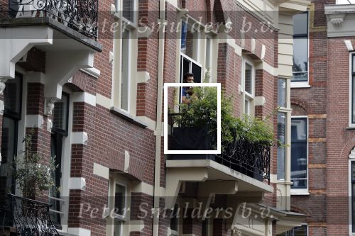 Amsterdam 6 juli 2019
In de v Eeghenstraat is er een bom af gegaan. Leco v Zadelhoff woont er bijna naast.