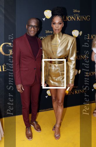 Amsterdam 15 juli 2019
Premiere the lion king in tuschinski. Carolina Dijkhuizen met