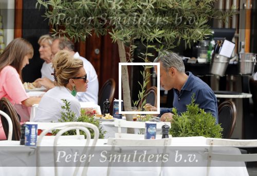 Amsterdam 6 juli 2019
Connie Witteman op terras  met haar vroegere PA Edwin