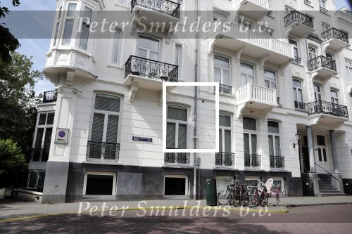 Amsterdam 16 juli 2019
Appartement / huis van Connie Witteman op de pc hooftstraat.