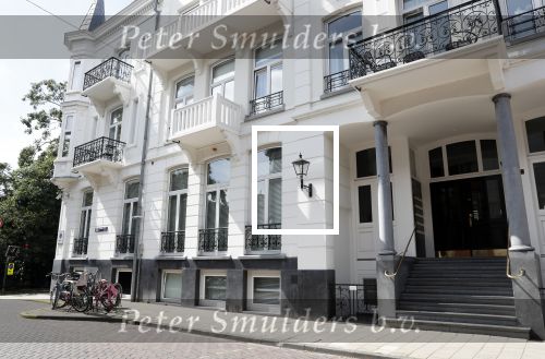 Amsterdam 16 juli 2019
Appartement / huis van Connie Witteman op de pc hooftstraat.