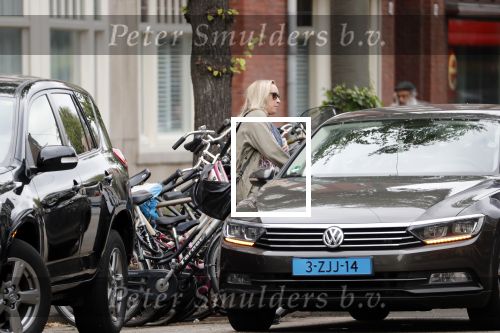 Amsterdam 11 juli 2019
Eva Jinek wordt door taxi thuis opgehaald om naar studio gebracht te worden.