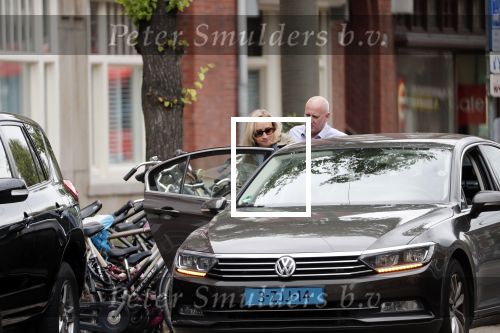 Amsterdam 11 juli 2019
Eva Jinek wordt door taxi thuis opgehaald om naar studio gebracht te worden.