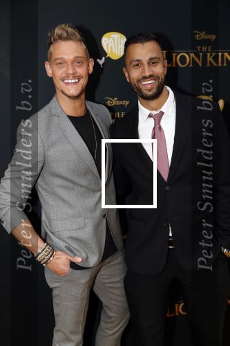 Amsterdam 15 juli 2019
Premiere the lion king in tuschinski. Ferry Doedens met zijn vriend