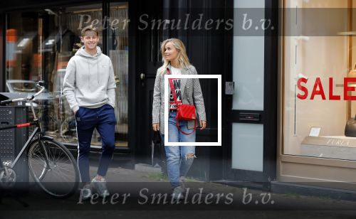 Amsterdam 3 juli 2019
Frenkie de Jong met zijn vriendin Mikky Kiemeney op de PC Hooftstraat. Frenkie draagt kleding van het merk van zijn vriendin.