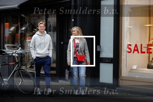 Amsterdam 3 juli 2019
Frenkie de Jong met zijn vriendin Mikky Kiemeney op de PC Hooftstraat. Frenkie draagt kleding van het merk van zijn vriendin.
