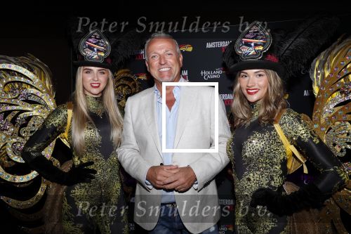 Amsterdam 16 juli 2019
Presentatie Amsterdam XXXL met Gordon op de cover.