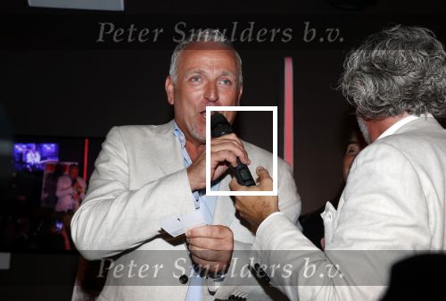 Amsterdam 16 juli 2019
Presentatie Amsterdam XXXL met Gordon op de cover.
