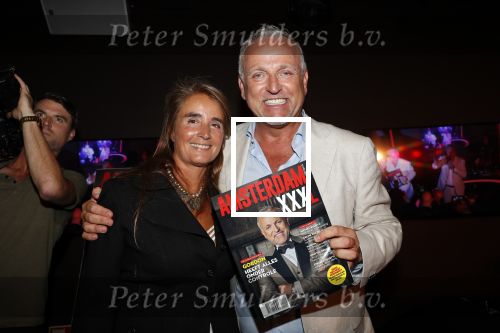 Amsterdam 16 juli 2019
Presentatie Amsterdam XXXL met Gordon op de cover.