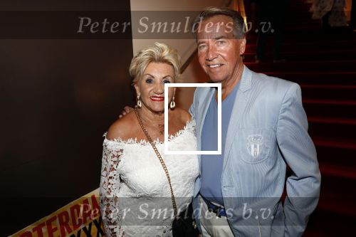Amsterdam 16 juli 2019
Presentatie Amsterdam XXXL met Gordon op de cover.
Hanny Veerkamp met haar man