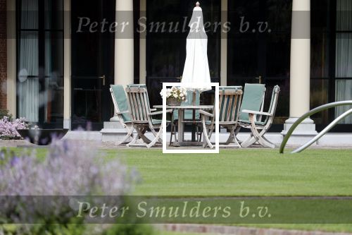 Den Haag 19 juli 2019
Jaarlijkse fotouurtje in de thuisn van Huis ten Bosch . Aanwezig Koning Willem Alexander Koningin Maxima Prinses Amalia Alexia en Ariane.