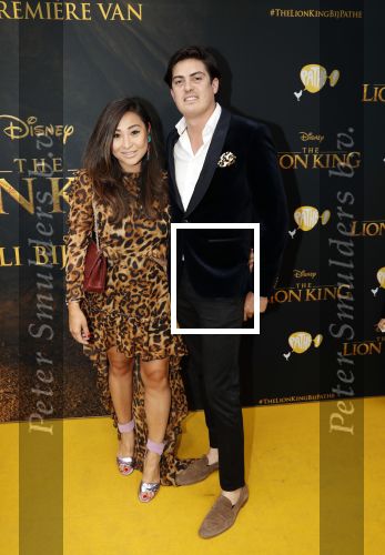 Amsterdam 15 juli 2019
Premiere the lion king in tuschinski. janine Breukhoven met een kennis