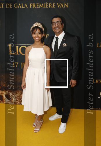 Amsterdam 15 juli 2019
Premiere the lion king in tuschinski. Jorgen raymann met dochter