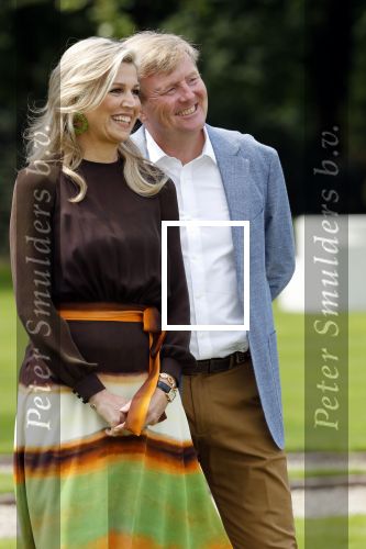 Den Haag 19 juli 2019
Jaarlijkse fotouurtje in de thuisn van Huis ten Bosch . Aanwezig Koning Willem Alexander Koningin Maxima Prinses Amalia Alexia en Ariane.