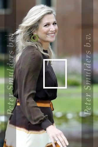 Den Haag 19 juli 2019
Jaarlijkse fotouurtje in de thuisn van Huis ten Bosch . Aanwezig Koning Willem Alexander Koningin Maxima Prinses Amalia Alexia en Ariane.