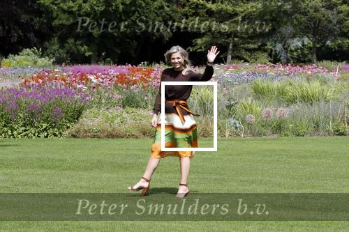 Den Haag 19 juli 2019
Jaarlijkse fotouurtje in de thuisn van Huis ten Bosch . Aanwezig Koning Willem Alexander Koningin Maxima Prinses Amalia Alexia en Ariane.