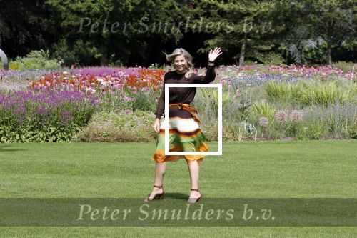 Den Haag 19 juli 2019
Jaarlijkse fotouurtje in de thuisn van Huis ten Bosch . Aanwezig Koning Willem Alexander Koningin Maxima Prinses Amalia Alexia en Ariane.