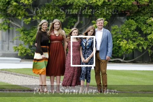 Den Haag 19 juli 2019
Jaarlijkse fotouurtje in de thuisn van Huis ten Bosch . Aanwezig Koning Willem Alexander Koningin Maxima Prinses Amalia Alexia en Ariane.