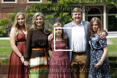 Den Haag 19 juli 2019
Jaarlijkse fotouurtje in de thuisn van Huis ten Bosch . Aanwezig Koning Willem Alexander Koningin Maxima Prinses Amalia Alexia en Ariane.