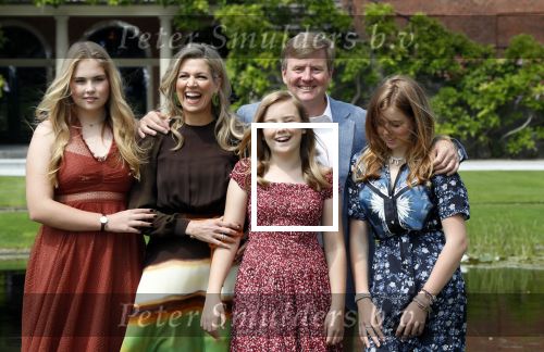 Den Haag 19 juli 2019
Jaarlijkse fotouurtje in de thuisn van Huis ten Bosch . Aanwezig Koning Willem Alexander Koningin Maxima Prinses Amalia Alexia en Ariane.