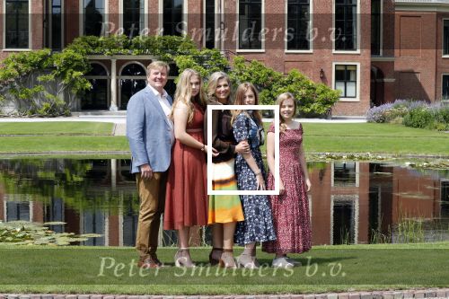 Den Haag 19 juli 2019
Jaarlijkse fotouurtje in de thuisn van Huis ten Bosch . Aanwezig Koning Willem Alexander Koningin Maxima Prinses Amalia Alexia en Ariane.