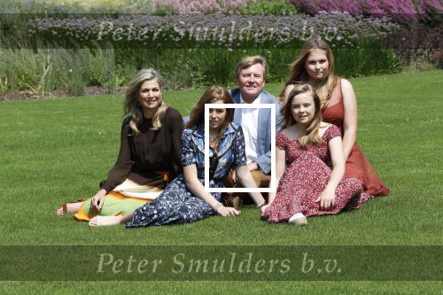 Den Haag 19 juli 2019
Jaarlijkse fotouurtje in de thuisn van Huis ten Bosch . Aanwezig Koning Willem Alexander Koningin Maxima Prinses Amalia Alexia en Ariane.