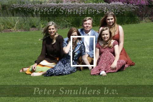 Den Haag 19 juli 2019
Jaarlijkse fotouurtje in de thuisn van Huis ten Bosch . Aanwezig Koning Willem Alexander Koningin Maxima Prinses Amalia Alexia en Ariane.