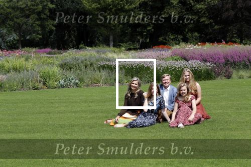 Den Haag 19 juli 2019
Jaarlijkse fotouurtje in de thuisn van Huis ten Bosch . Aanwezig Koning Willem Alexander Koningin Maxima Prinses Amalia Alexia en Ariane.