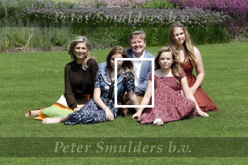 Den Haag 19 juli 2019
Jaarlijkse fotouurtje in de thuisn van Huis ten Bosch . Aanwezig Koning Willem Alexander Koningin Maxima Prinses Amalia Alexia en Ariane.