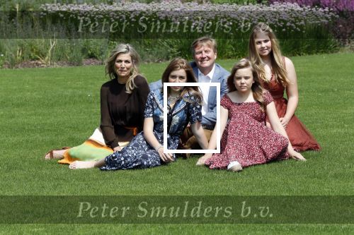 Den Haag 19 juli 2019
Jaarlijkse fotouurtje in de thuisn van Huis ten Bosch . Aanwezig Koning Willem Alexander Koningin Maxima Prinses Amalia Alexia en Ariane.