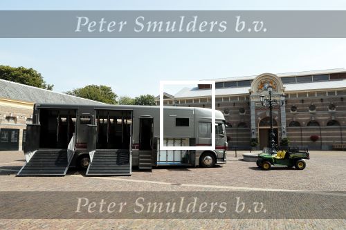 Den Haag 26 juli 2019
Binnenkijken op paleis Noordeinde en bij de koninklijke stallen met Frank en Rogier van het sbs6 programma paleis voor een prikkie.