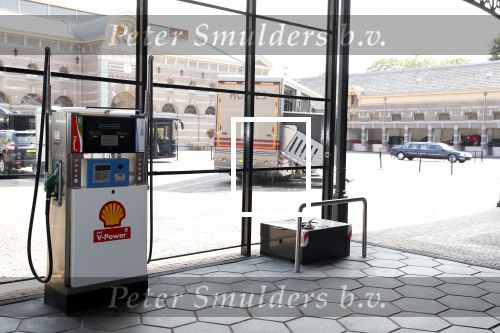 Den Haag 26 juli 2019
Binnenkijken op paleis Noordeinde en bij de koninklijke stallen met Frank en Rogier van het sbs6 programma paleis voor een prikkie. shell pomp bij koninklijke stallen