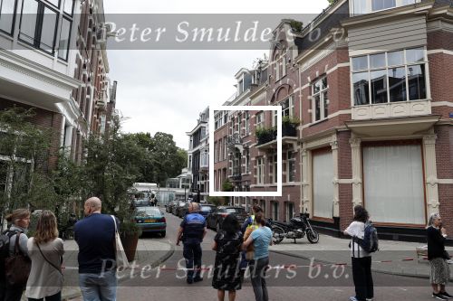 Amsterdam 6 juli 2019
In de v Eeghenstraat is er een bom af gegaan. Leco v Zadelhoff woont er bijna naast.