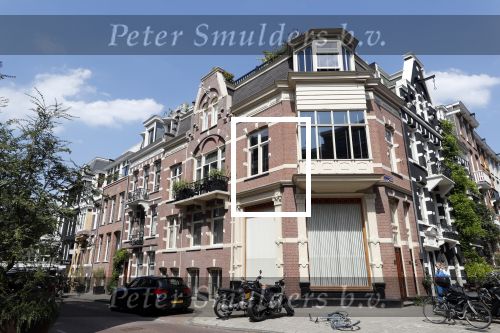 Amsterdam 30 juli 2019
Huis Leco v Zadelhoff in Amsterdam zuid.