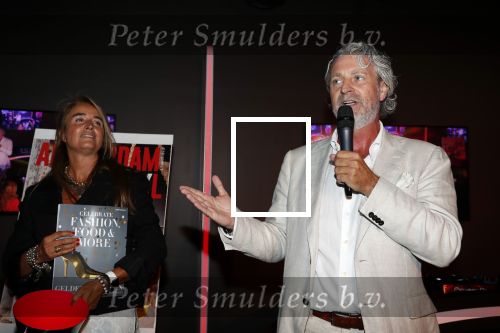 Amsterdam 16 juli 2019
Presentatie Amsterdam XXXL met Gordon op de cover. Mark Teurlings