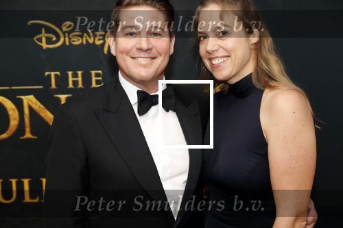 Amsterdam 15 juli 2019
Premiere the lion king in tuschinski. Martijn Krabbe kwam met zijn verloofde/vriendin