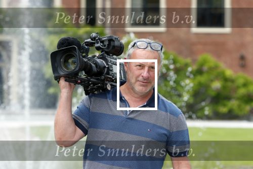 Den Haag 19 juli 2019
Jaarlijkse fotouurtje in de thuisn van Huis ten Bosch . Aanwezig Koning Willem Alexander Koningin Maxima Prinses Amalia Alexia en Ariane. Mike Rutten