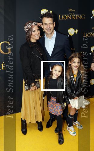 Amsterdam 15 juli 2019
Premiere the lion king in tuschinski. Pepijn Padberg met vriendin Nathalie de Hoop en dochter