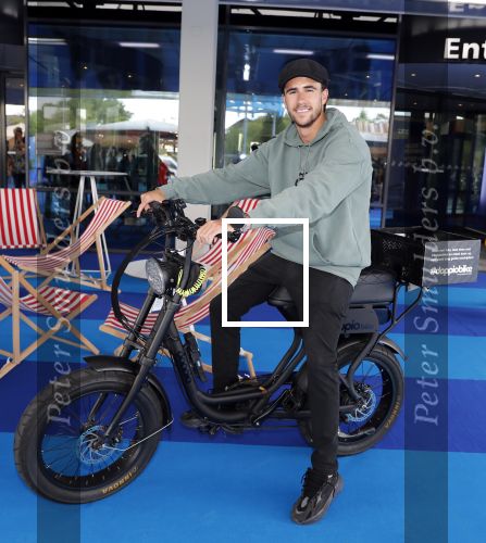 Amsterdam 8 jui 2019
Nathan v Kooperen op electrische doppio fiets