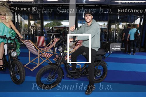 Amsterdam 8 jui 2019
Nathan v Kooperen op electrische doppio fiets