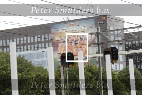 Amsterdam 6 juli 2019
Reclame op het pand van PWC van het nederlads dames voetbalteam.