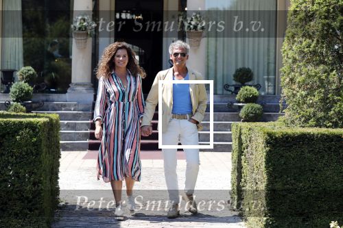 Brummen 23 juli 2019
Nicole Buch met haar nieuwe vriend George bij Kasteel Engelenburg