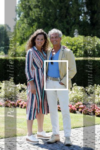 Brummen 23 juli 2019
Nicole Buch met haar nieuwe vriend George bij Kasteel Engelenburg